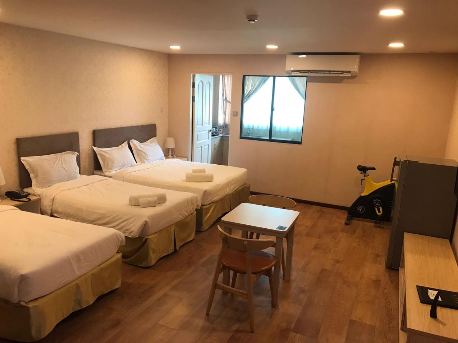 Coconut Bay Lodge - Beribi Bandar Seri Begawan Bagian luar foto